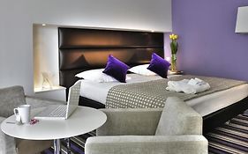 Mercure Nice Promenade Des Anglais